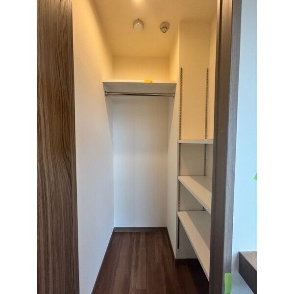 エステシア名駅の物件内観写真