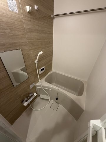 エステシア名駅の物件内観写真