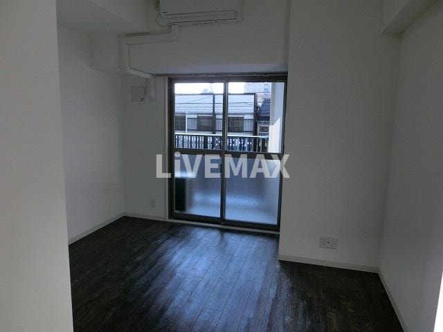 グランパークタワーの物件内観写真