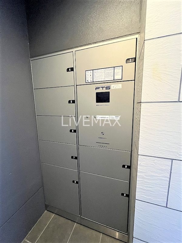 グランパークタワーの物件内観写真