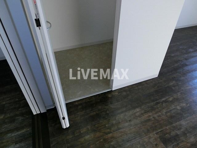 グランパークタワーの物件内観写真