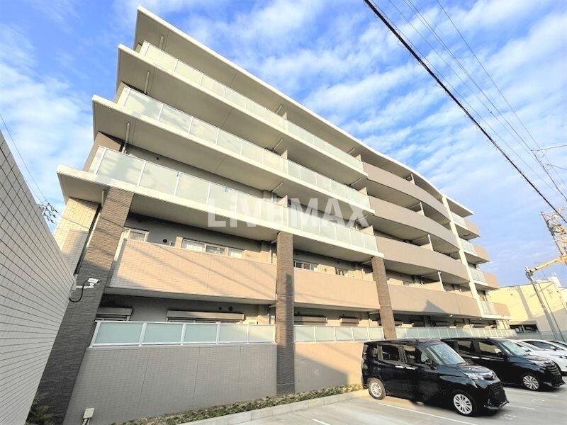 グランドガーデンの物件外観写真