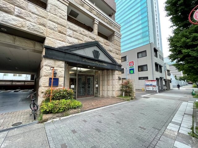 プレサンス名古屋駅前の物件外観写真