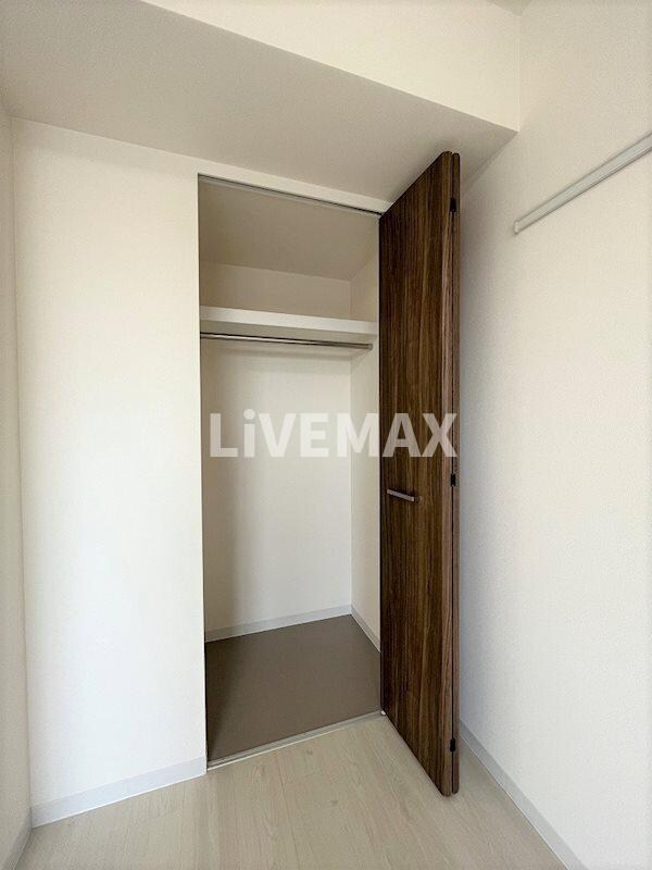 メイプル岩塚本通の物件内観写真