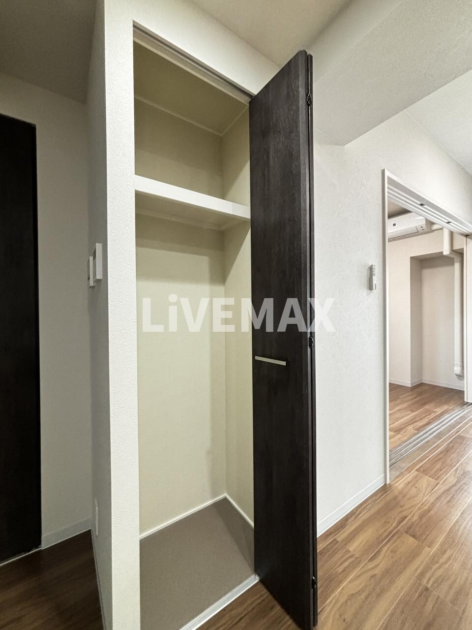 久屋大通駅 徒歩5分 8階の物件内観写真