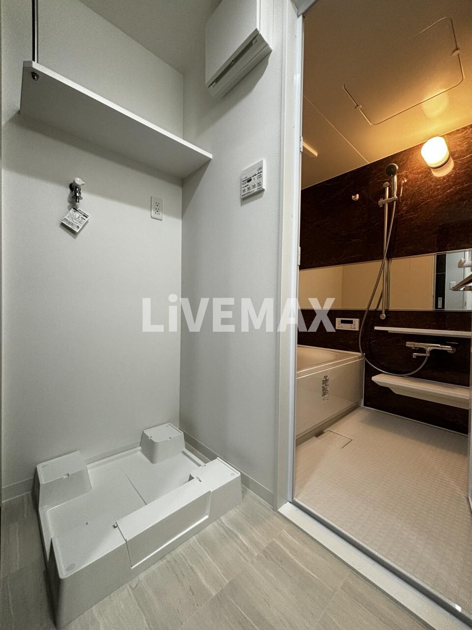 久屋大通駅 徒歩5分 8階の物件内観写真