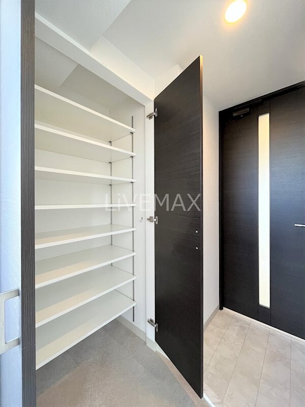 エステムコート名古屋ルノンの物件内観写真