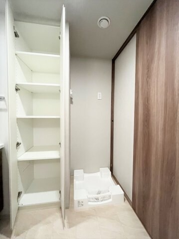 ラフィシア上前津の物件内観写真