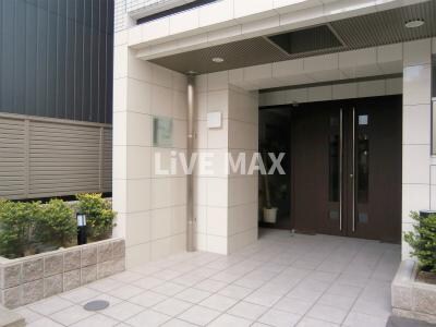 ホワイトクレストの物件外観写真