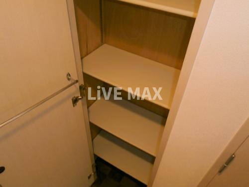 ホワイトクレストの物件内観写真