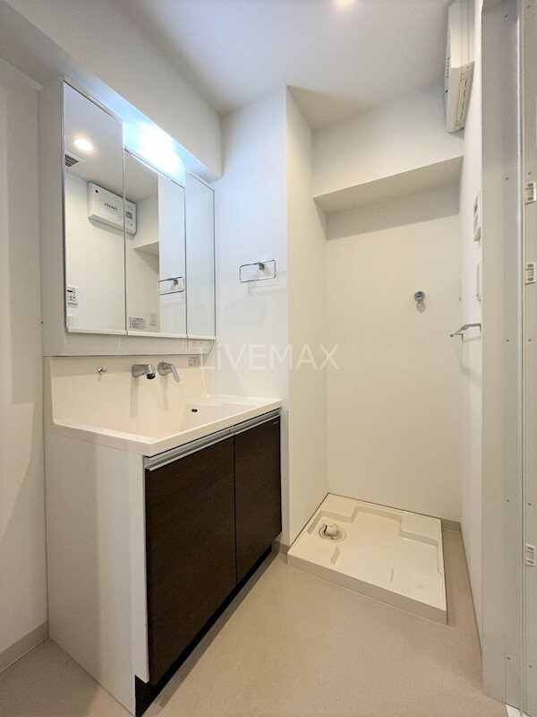 セレニティー名駅西の物件内観写真