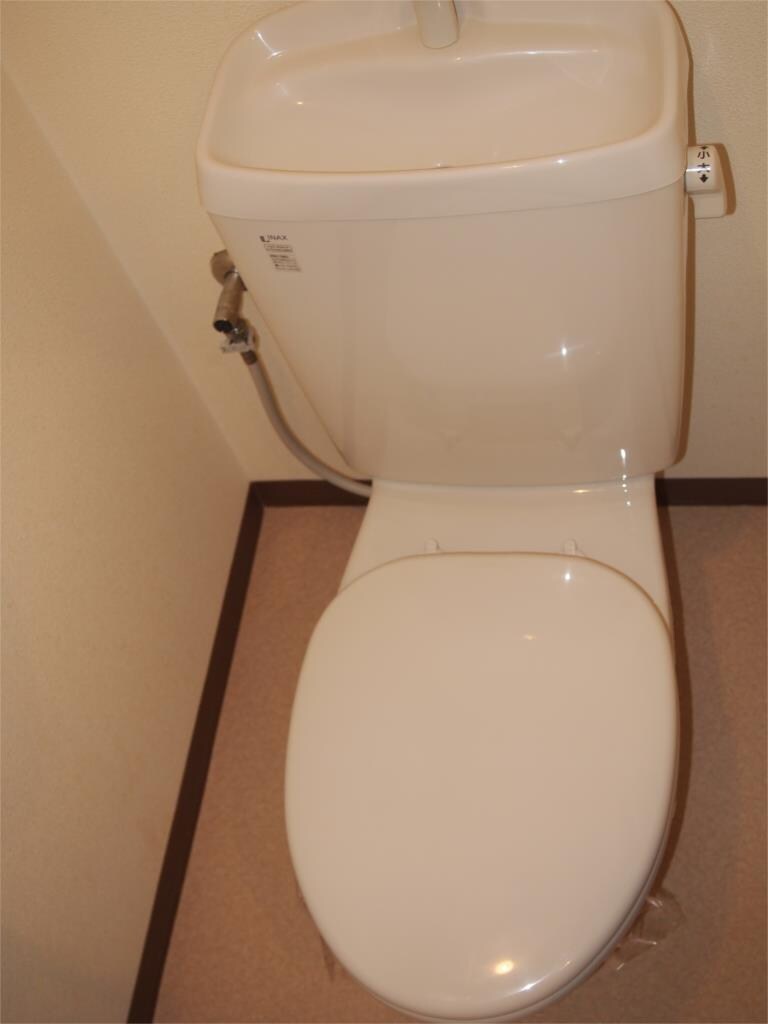 サンシアルザ上前津の物件内観写真