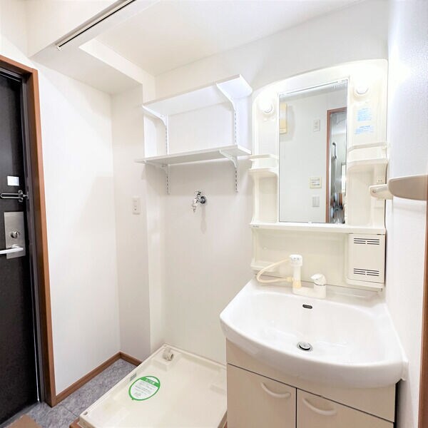 プランドール中村公園の物件内観写真