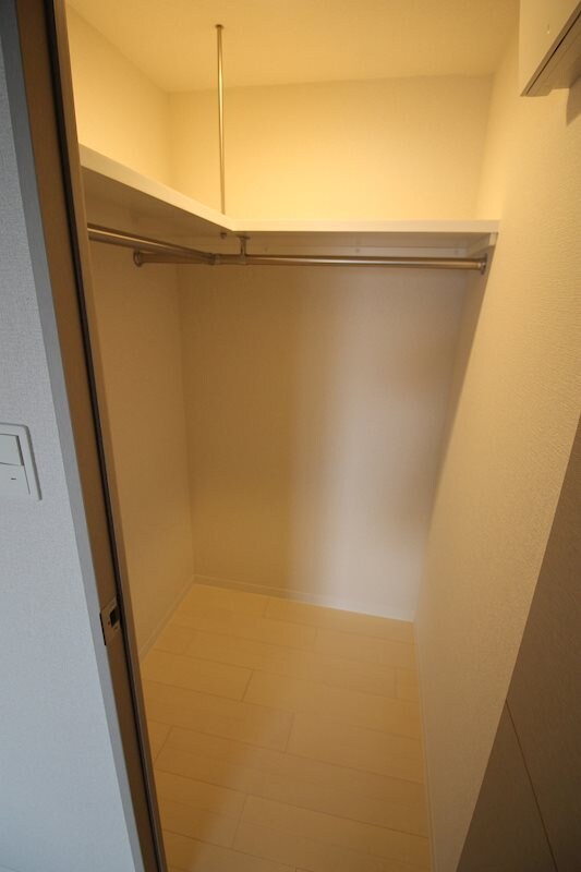 新栄町駅 徒歩5分 3階の物件内観写真