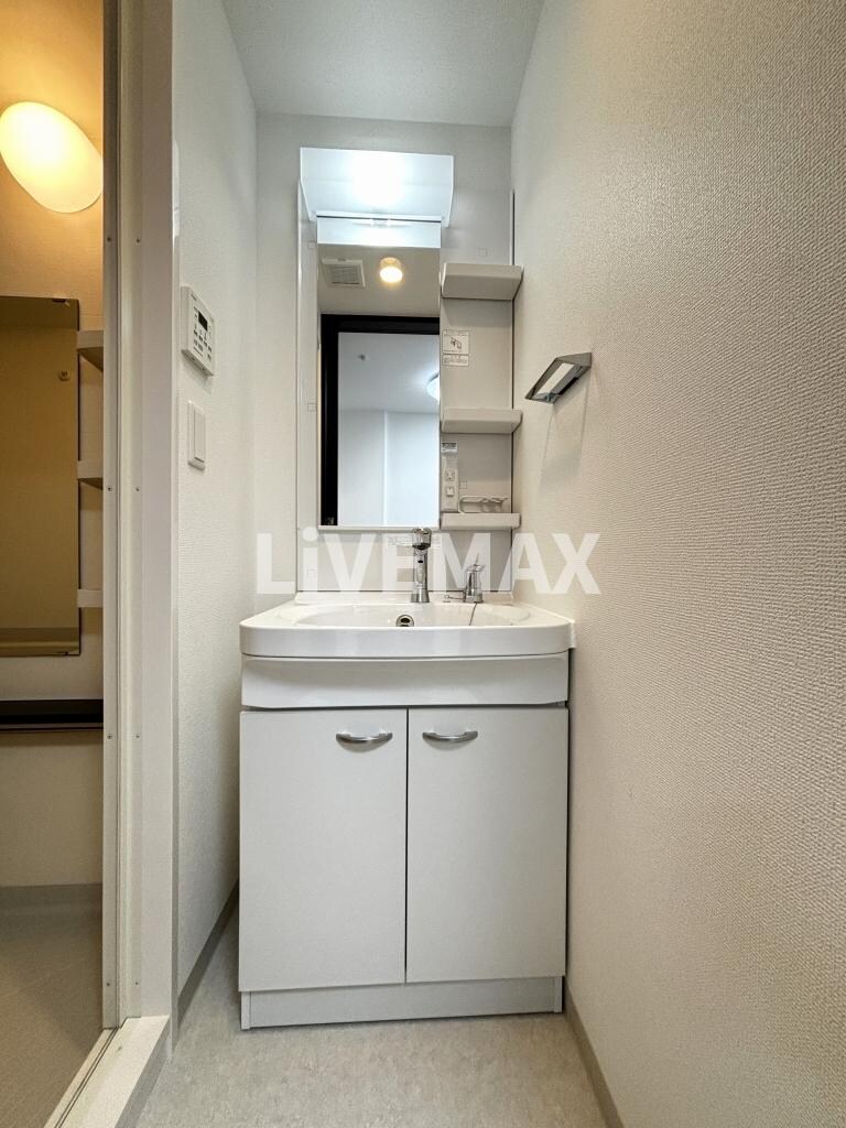 エステムコート名古屋グランツの物件内観写真