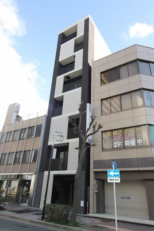 パークレジデンス丸の内駅前の物件外観写真