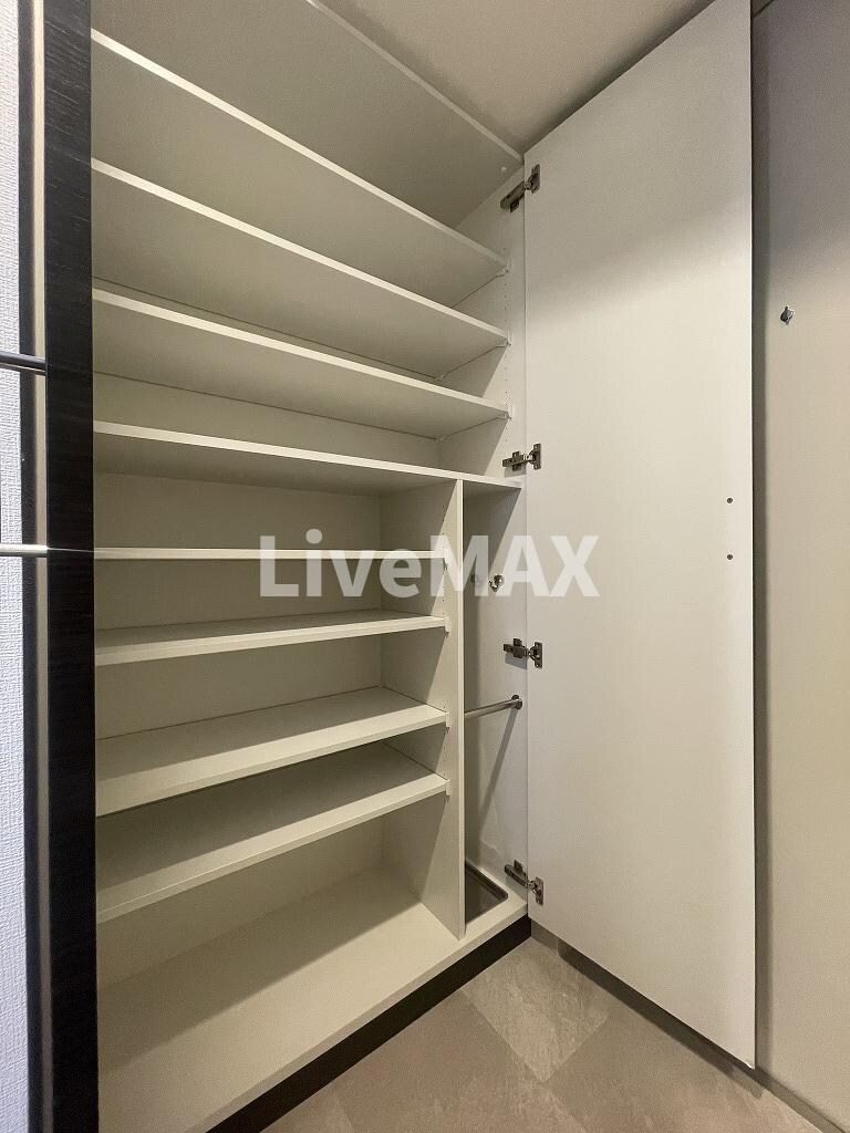 エステムコート名古屋TWIN　WESTの物件内観写真