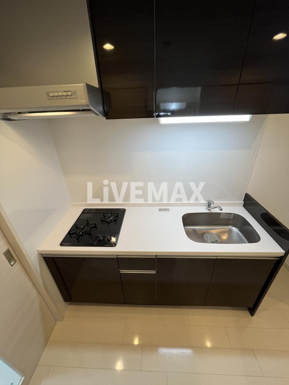 セレニティー名駅の物件内観写真