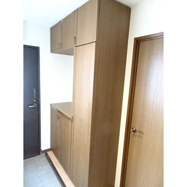 グランドール大産の物件内観写真