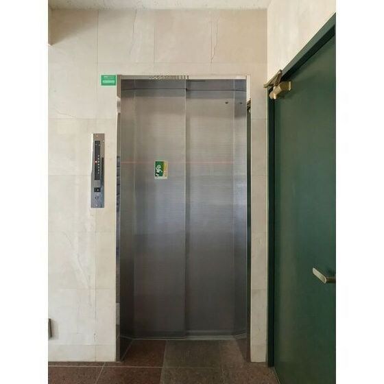 サンヴューパレス長丘の物件外観写真