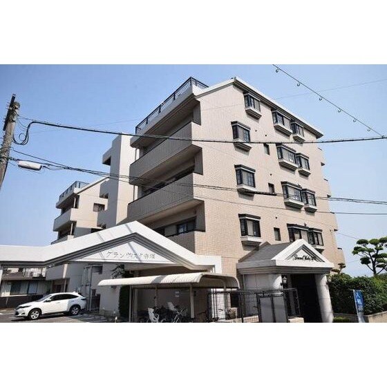 グランヴィスタ寺塚の物件外観写真
