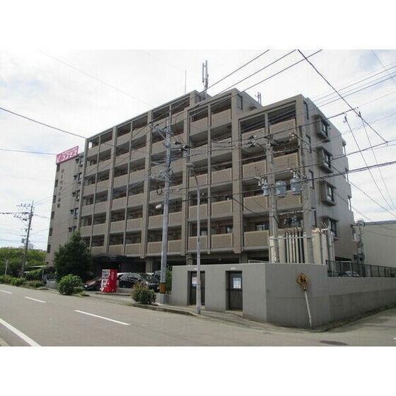 リーセント春町の物件外観写真