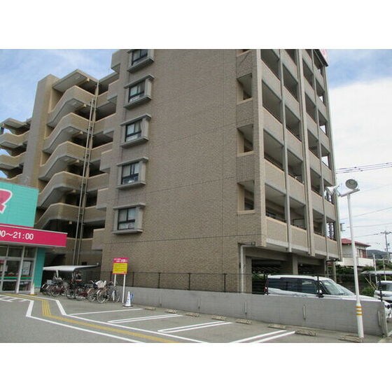 リーセント春町の物件外観写真