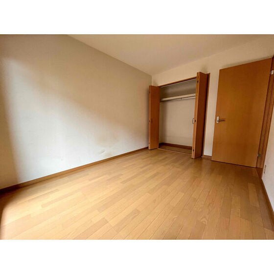 リリーガーデンの物件内観写真