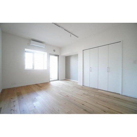 アントゥ―ル薬院の物件内観写真