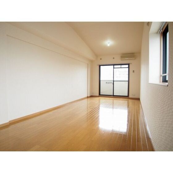 ブティア・ドゥの物件内観写真