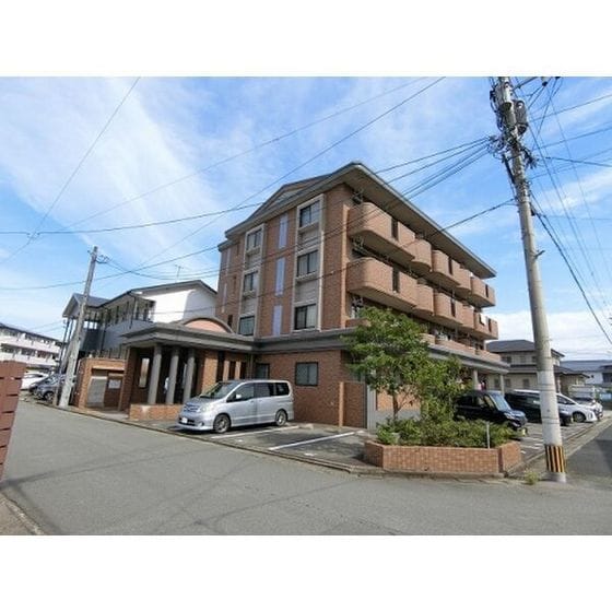 シャルマン那珂川の物件外観写真