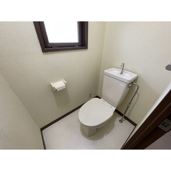 フローラル寿の物件内観写真