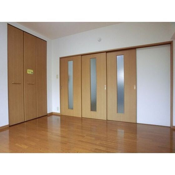 パインクレスト高宮の物件内観写真