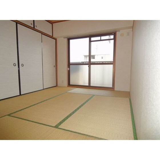 フローラルハイム大橋の物件内観写真