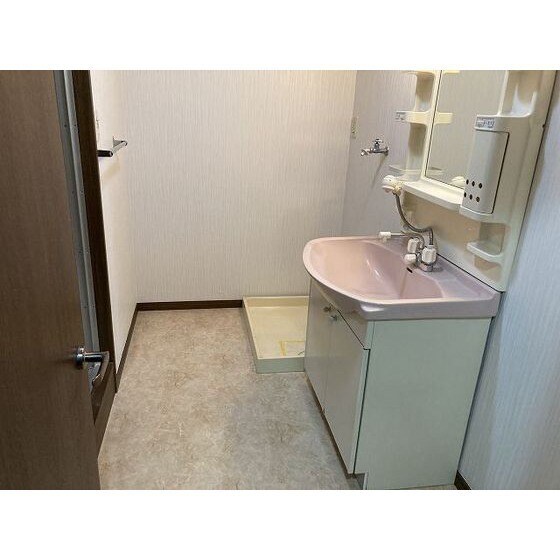 フローラルハイム大橋の物件内観写真