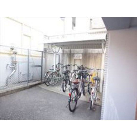 フローラルハイム大橋の物件内観写真