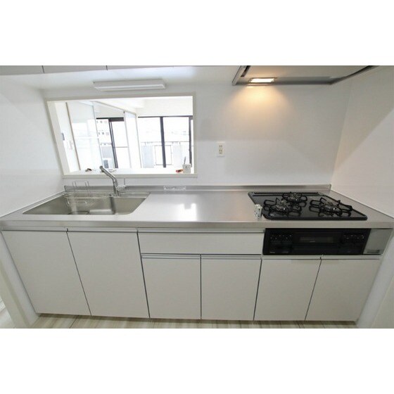 リファレンス寺塚の物件内観写真