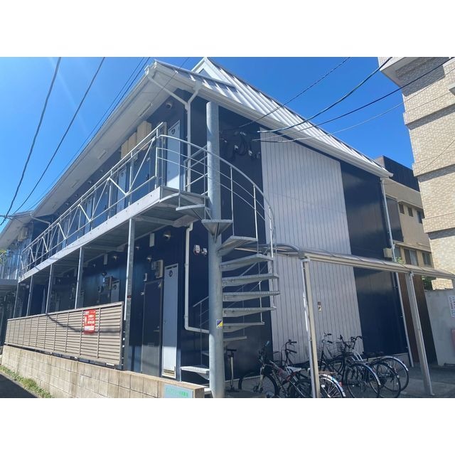 ピュアフリー井尻駅前の物件外観写真