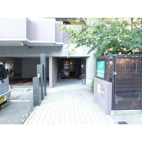 パエゼ今泉の物件外観写真