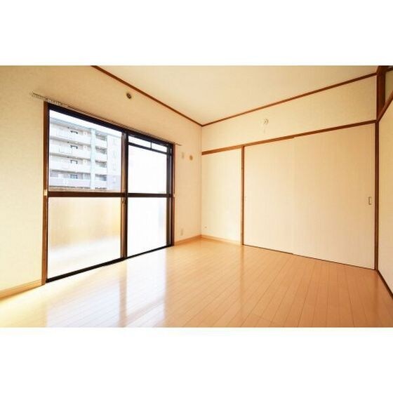 ハイツ立川の物件内観写真