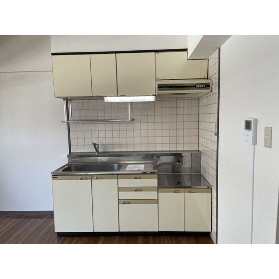 フローラル道善の物件内観写真