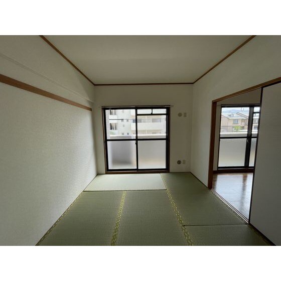 フローラル道善の物件内観写真