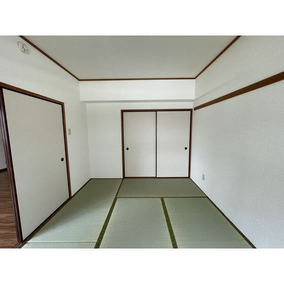 フローラル道善の物件内観写真