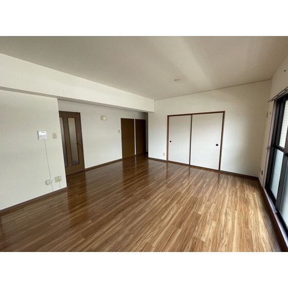 フローラル道善の物件内観写真