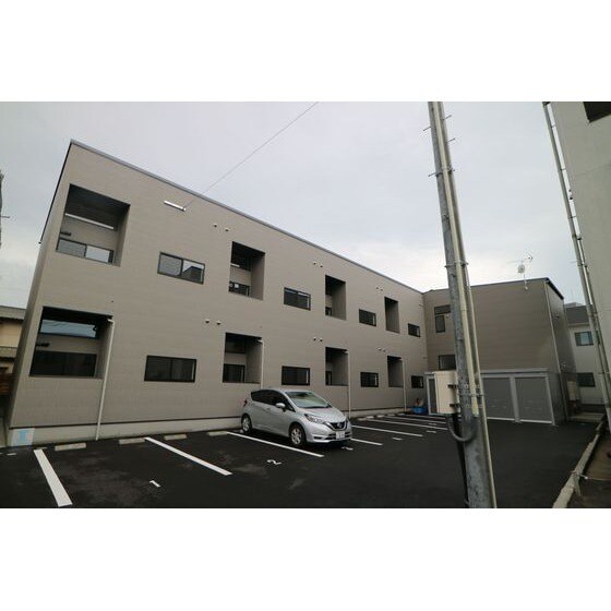 APT03の物件外観写真