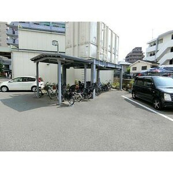 グランシャリオ高宮の物件外観写真