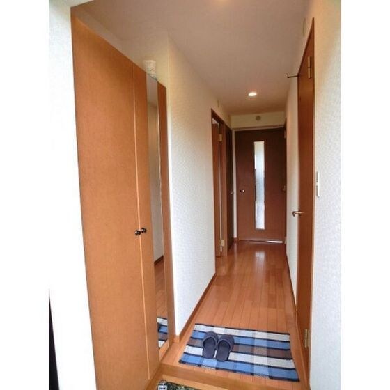 グランデュールシャトーAの物件内観写真