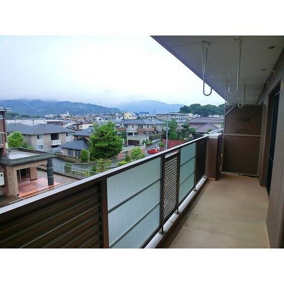 グランデュールシャトーAの物件内観写真