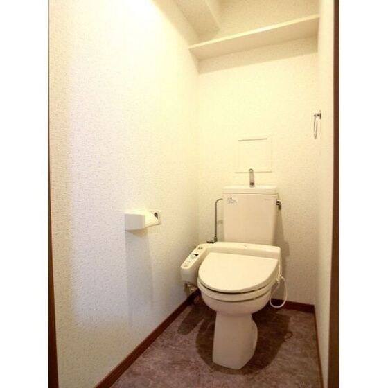 グランデュールシャトーAの物件内観写真