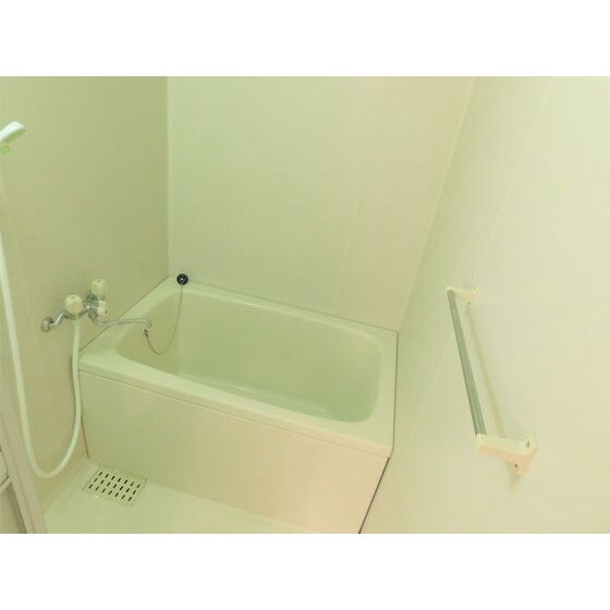 ファミーユ松木IIの物件内観写真